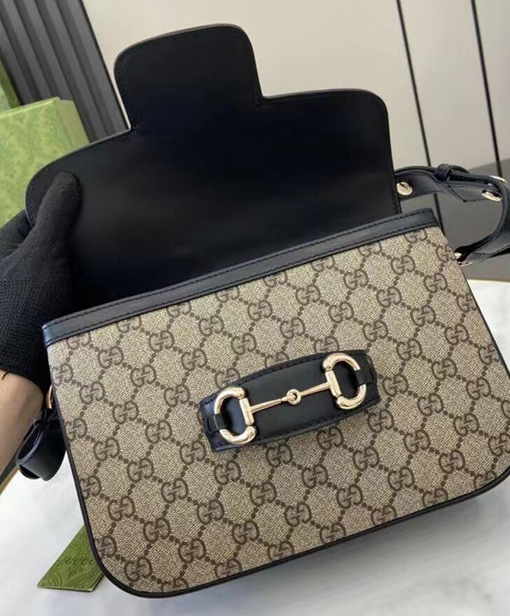 Gucci Horsebit 1955 collection of soft small shoulder bag